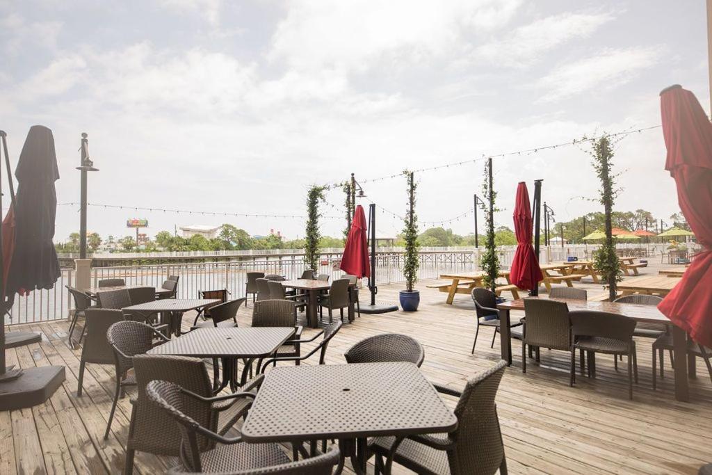 Living Right At Laketown Wharf #1016 By Nautical Properties Panama City Beach Exterior photo
